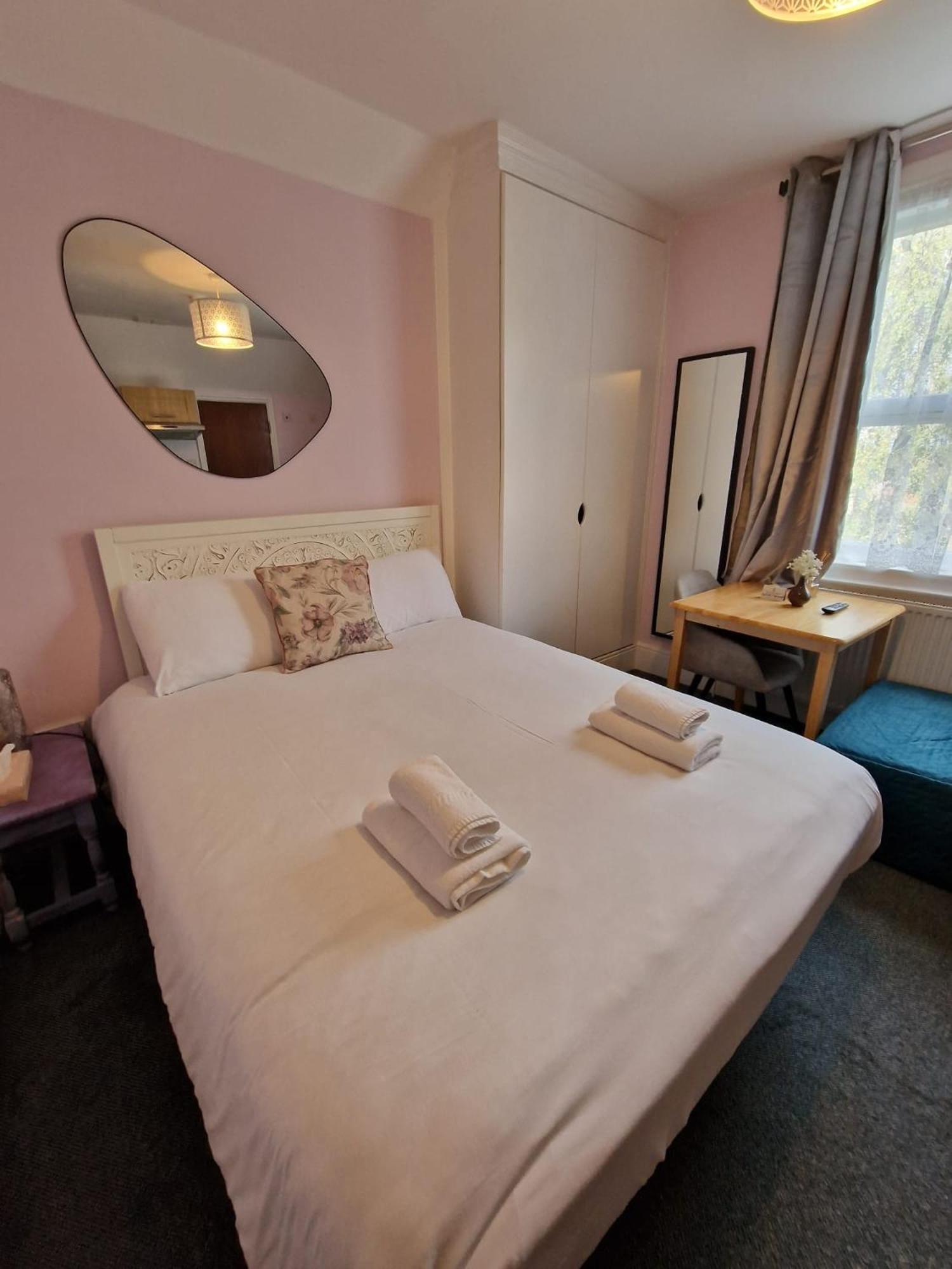 United Lodge Hotel ロンドン エクステリア 写真